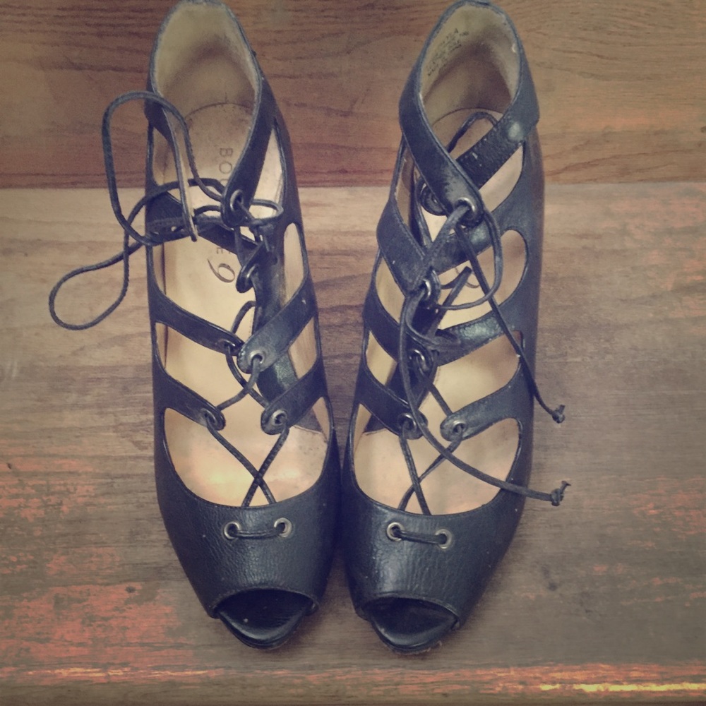 Boutique 9 booties